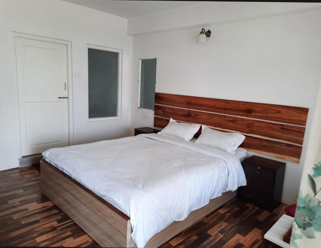 Aaravi Garden Homestay Kalimpong Buitenkant foto